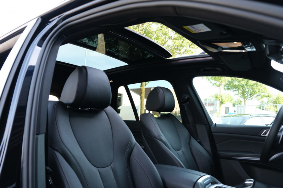 BMW X5 M50i High Executive |84.464km| 530pk V8 *Panodal/Leder/Camera/21 Inch Breedset