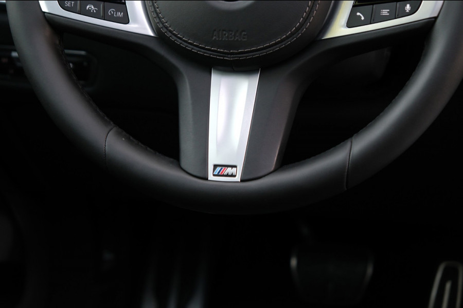 BMW X5 M50i High Executive |84.464km| 530pk V8 *Panodal/Leder/Camera/21 Inch Breedset