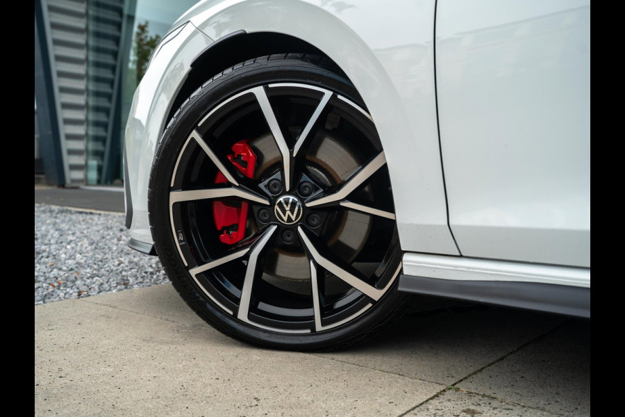 Volkswagen Golf GTI 2.0 TSI 245pk| Ambiance | IQ | Stoelverwarming |19"