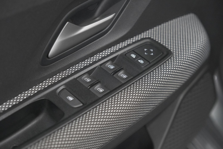 Dacia Jogger 1.6 Hybrid 140 Expression | 7 Zitplaatsen | Apple Carplay | Parkeersensoren