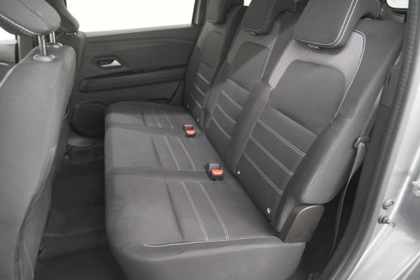 Dacia Jogger 1.6 Hybrid 140 Expression | 7 Zitplaatsen | Apple Carplay | Parkeersensoren