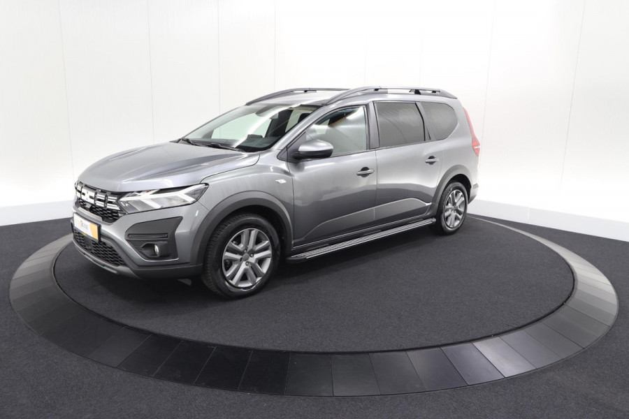 Dacia Jogger 1.6 Hybrid 140 Expression | 7 Zitplaatsen | Apple Carplay | Parkeersensoren