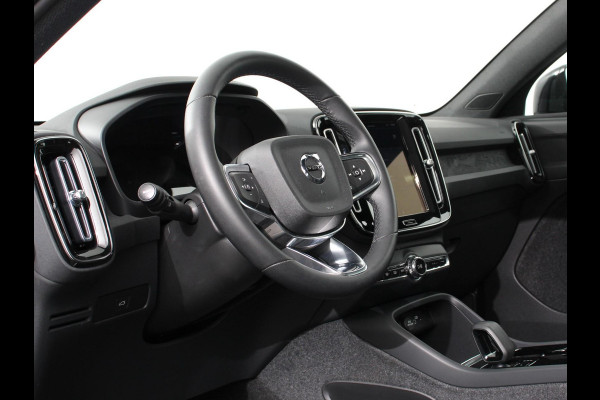 Volvo C40 Single Motor Plus 69 kWh Panoramadak Navigatie Camera Climate Control Adaptive Cruise Control Keyless entry&go