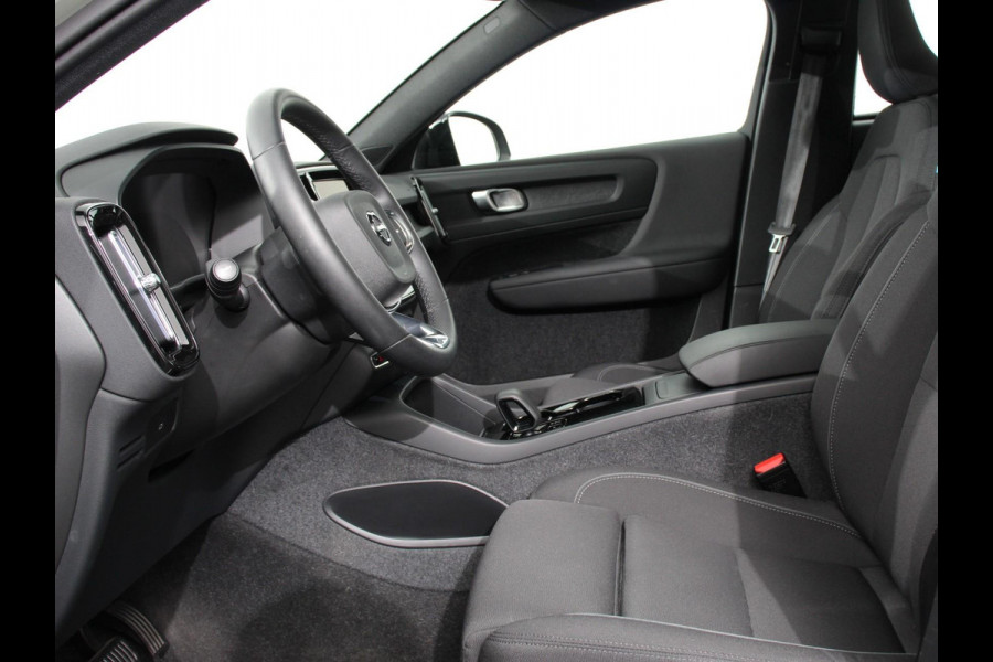 Volvo C40 Single Motor Plus 69 kWh Panoramadak Navigatie Camera Climate Control Adaptive Cruise Control Keyless entry&go