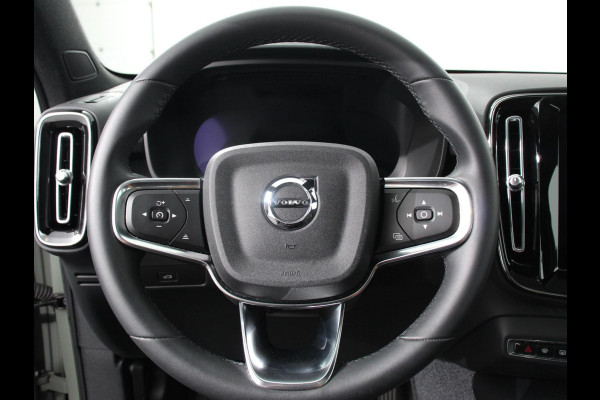 Volvo C40 Single Motor Plus 69 kWh Panoramadak Navigatie Camera Climate Control Adaptive Cruise Control Keyless entry&go
