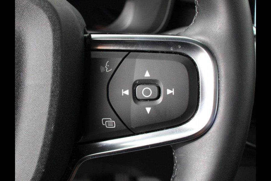 Volvo C40 Single Motor Plus 69 kWh Panoramadak Navigatie Camera Climate Control Adaptive Cruise Control Keyless entry&go