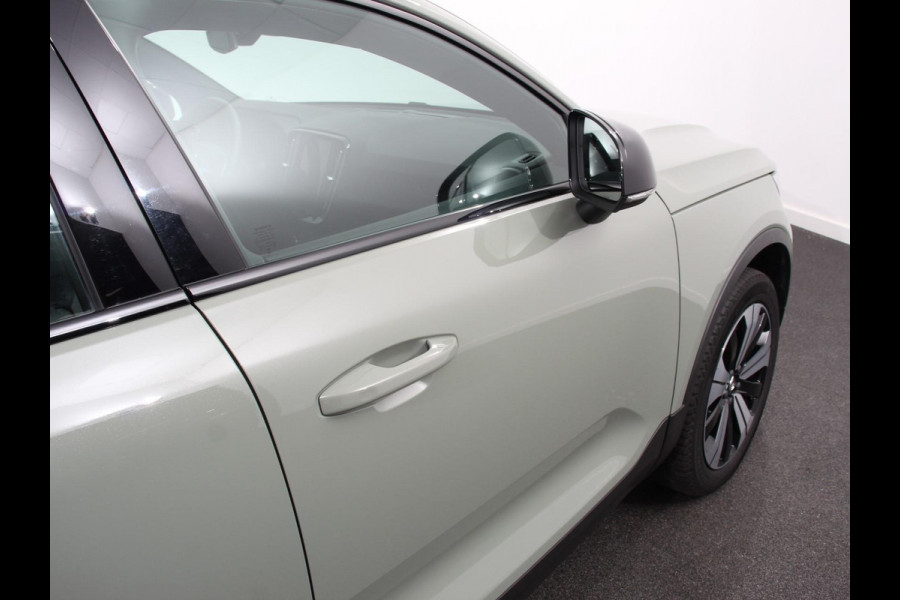 Volvo C40 Single Motor Plus 69 kWh Panoramadak Navigatie Camera Climate Control Adaptive Cruise Control Keyless entry&go