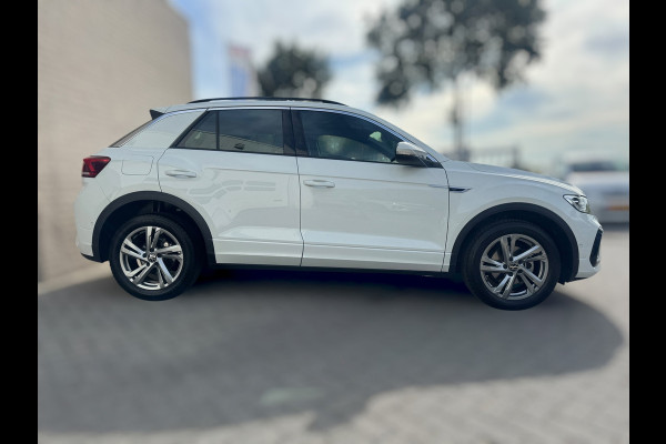 Volkswagen T-Roc 1.0 TSI R-Line IQ-light / Carplay / ACC / PDC / Stoelverwarming / Digitiale cockpit / Zwarte hemel / 4-Seiz. Band
