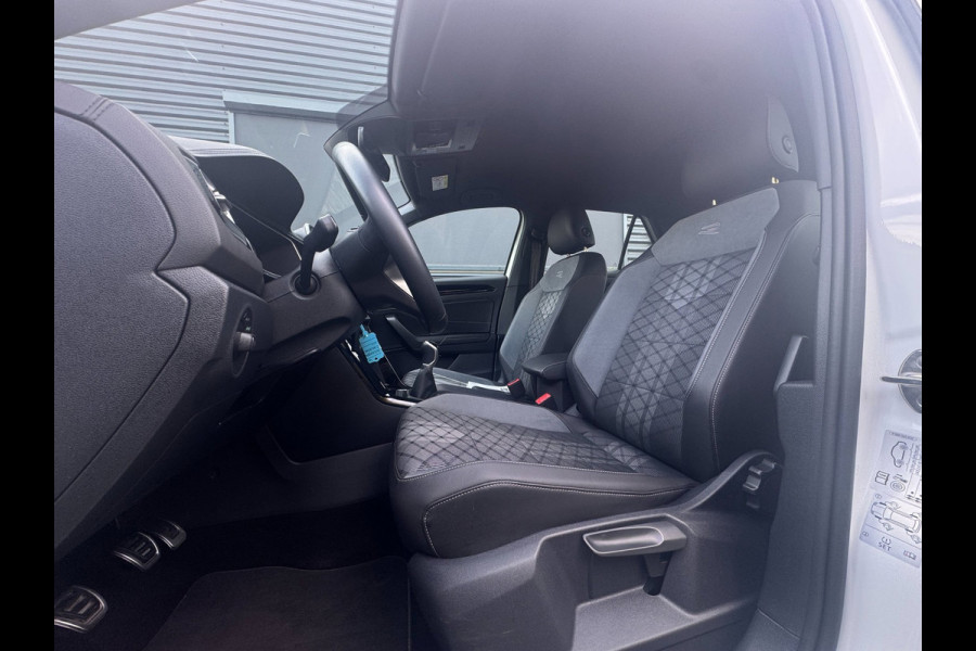 Volkswagen T-Roc 1.0 TSI R-Line IQ-light / Carplay / ACC / PDC / Stoelverwarming / Digitiale cockpit / Zwarte hemel / 4-Seiz. Band