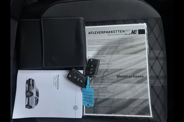 Volkswagen T-Roc 1.0 TSI R-Line IQ-light / Carplay / ACC / PDC / Stoelverwarming / Digitiale cockpit / Zwarte hemel / 4-Seiz. Band