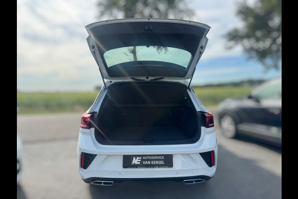 Volkswagen T-Roc 1.0 TSI R-Line IQ-light / Carplay / ACC / PDC / Stoelverwarming / Digitiale cockpit / Zwarte hemel / 4-Seiz. Band