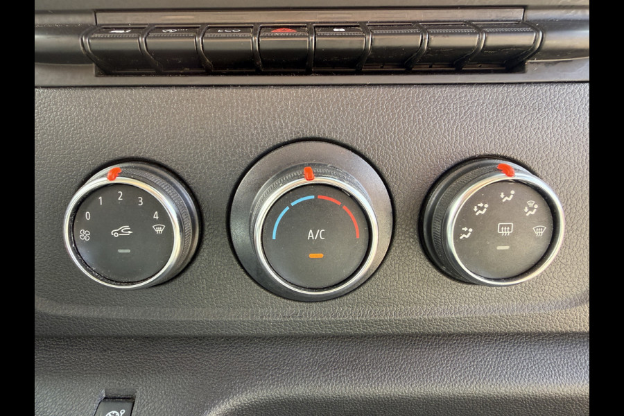 Renault Master Plancher T35 2.3 DCi 145pk Lowliner Bakwagen Airco Cruise Control Camera Meubelbak Foodtruck