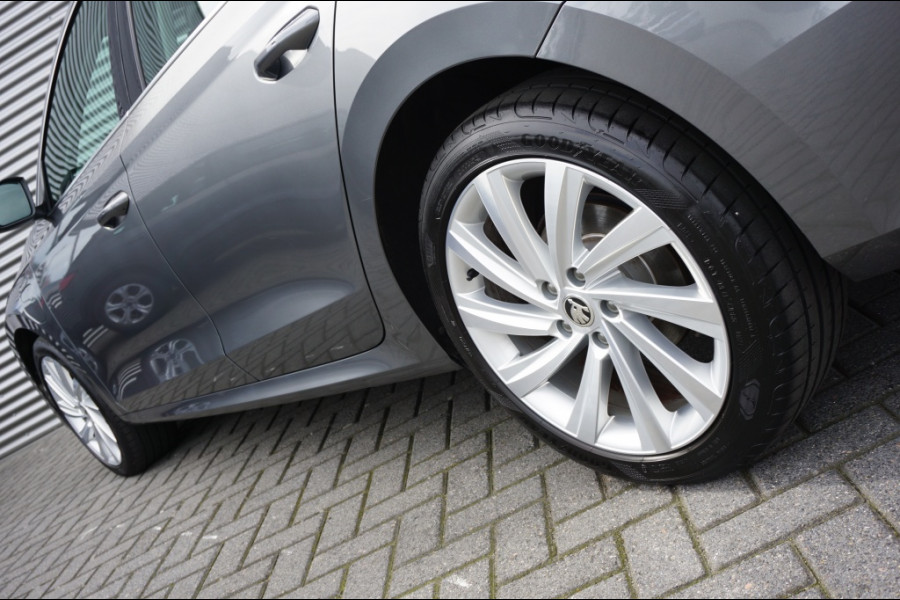 Škoda Octavia 225PK PHEV Business AUTOM. | CAMERA | ADAPT. CRUISE | CARPLAY