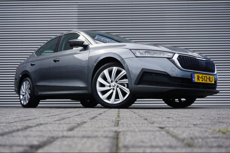 Škoda Octavia 225PK PHEV Business AUTOM. | CAMERA | ADAPT. CRUISE | CARPLAY