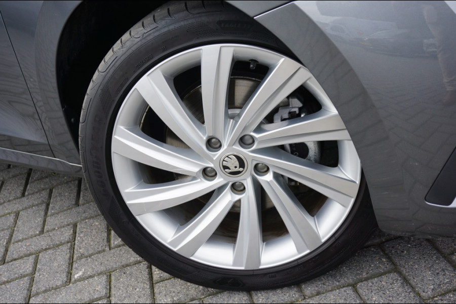 Škoda Octavia 225PK PHEV Business AUTOM. | CAMERA | ADAPT. CRUISE | CARPLAY