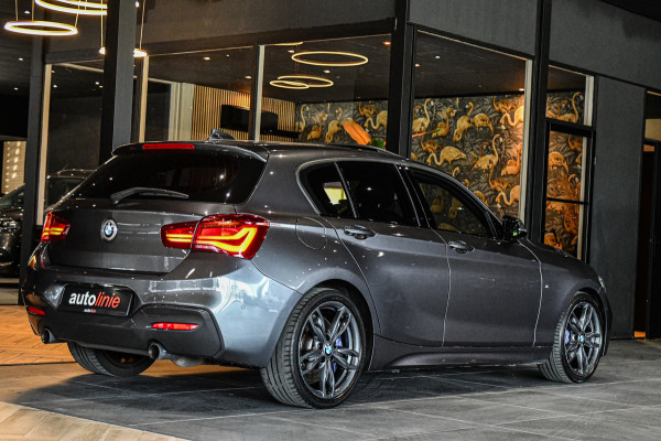 BMW 1-serie M140i High Executive, LCI2, Pano, Carbon, H.Kardon, Camera, Leder!