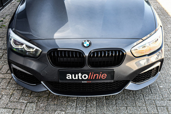 BMW 1-serie M140i High Executive, LCI2, Pano, Carbon, H.Kardon, Camera, Leder!