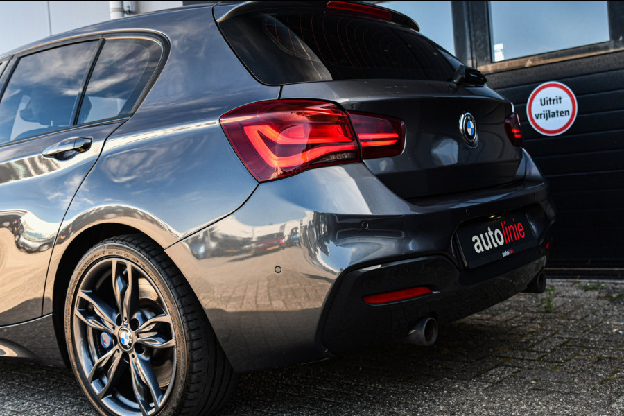 BMW 1-serie M140i High Executive, LCI2, Pano, Carbon, H.Kardon, Camera, Leder!