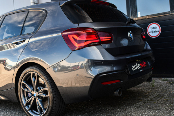 BMW 1-serie M140i High Executive, LCI2, Pano, Carbon, H.Kardon, Camera, Leder!