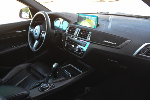BMW 1-serie M140i High Executive, LCI2, Pano, Carbon, H.Kardon, Camera, Leder!