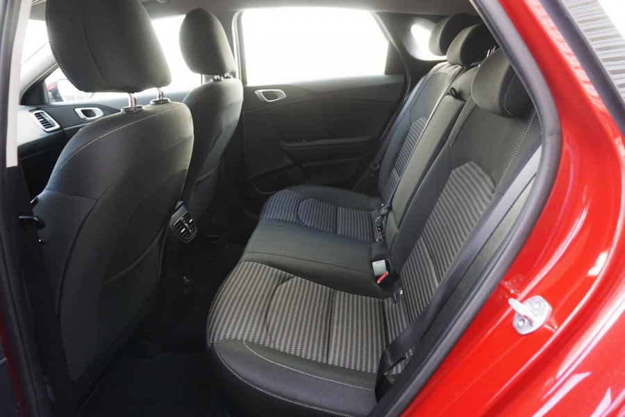 Kia Ceed 1.0 T-GDi DynamicLine/120PK/All-Seasonbanden/ 1e Eigenaar.