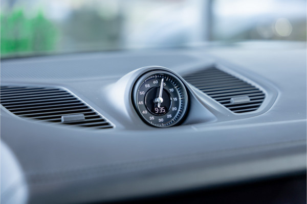 Porsche Cayenne Coupé 3.0 E-Hybrid - BTW | Sport Chrono + | Panorama | Passenger Display | Bose | Stoelkoeling