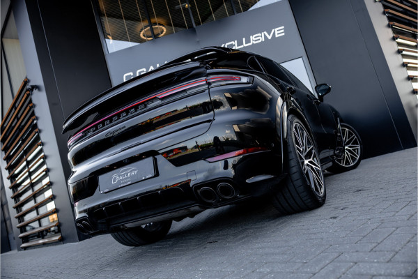 Porsche Cayenne Coupé 3.0 E-Hybrid - BTW | Sport Chrono + | Panorama | Passenger Display | Bose | Stoelkoeling