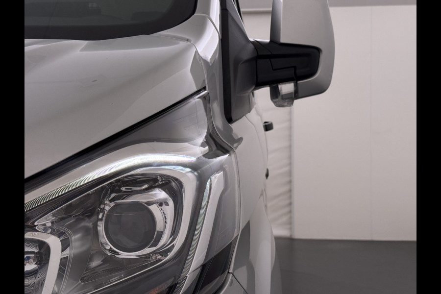 Ford Transit Custom 280 2.0TDCI 130PK Euro 6 L1H1 3-Persoons Navi Airco Cruise Control Bluetooth DAB Pdc Trend Betonplex Vloer Wandbetimmering Schuifdeur+Raam Achterdeuren+Ramen 1e Eigenaar