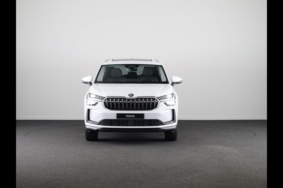 Škoda Kodiaq Business Edition 1.5 TSI PHEV 204 pk Panoramadak | Zwart Leder | Comfort Pakket | Led Matrix  | 20"licht metalen velgen | Canton Sound | Winter pakket | 360° camera