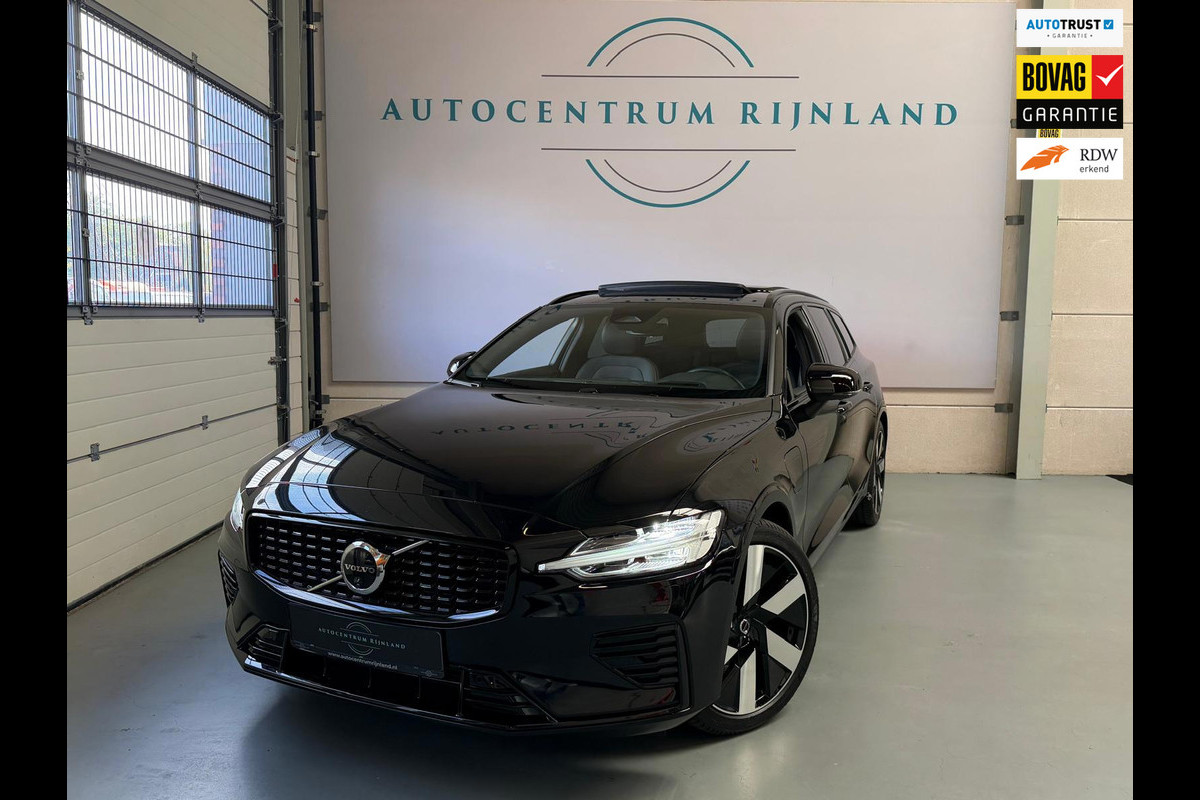 Volvo V60 2.0 T6 Plug-in hybrid AWD Ultra Dark, Pano, HUD, Leer, Elektrische stoelen, stoel/Stuurverwarming, Harman kardon,