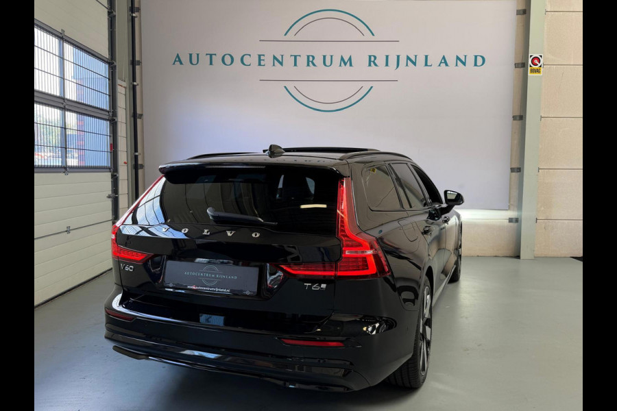 Volvo V60 2.0 T6 Plug-in hybrid AWD Ultra Dark, Pano, HUD, Leer, Elektrische stoelen, stoel/Stuurverwarming, Harman kardon,