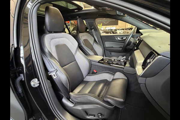 Volvo V60 2.0 T6 Plug-in hybrid AWD Ultra Dark, Pano, HUD, Leer, Elektrische stoelen, stoel/Stuurverwarming, Harman kardon,