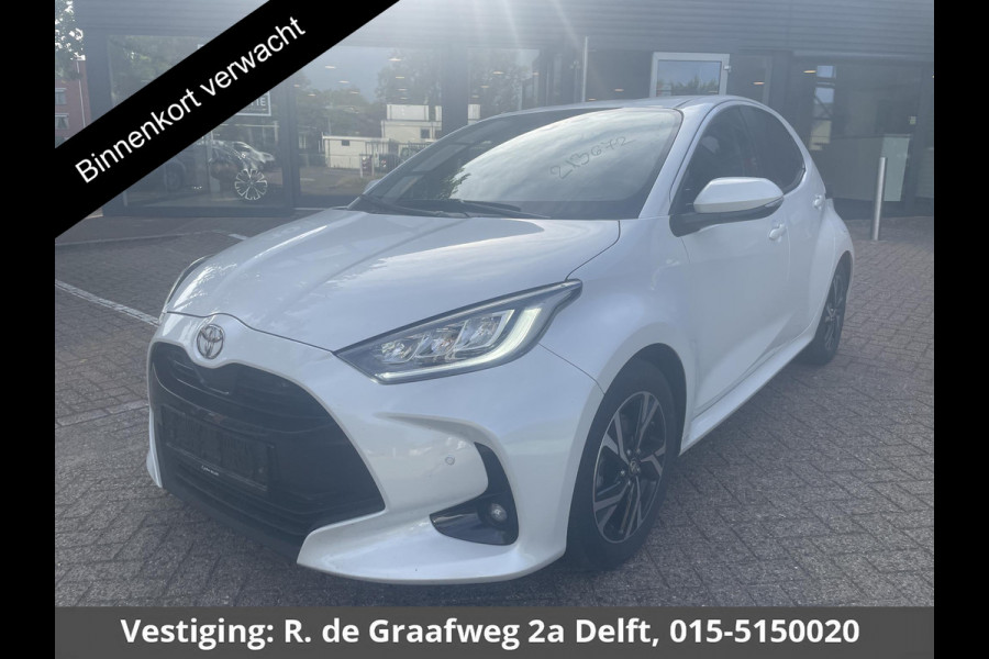 Toyota Yaris 1.5 Hybrid 115 Dynamic Luxury | Stuur- & Stoelverwarming | Parkeersensoren | Adaptieve Cruise Control | BSM