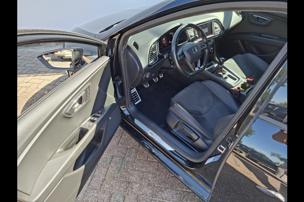 Seat Leon ST 1.5 TSI FR 150pk Carplay Camera Stoelverw. Business Intense