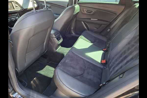 Seat Leon ST 1.5 TSI FR 150pk Carplay Camera Stoelverw. Business Intense