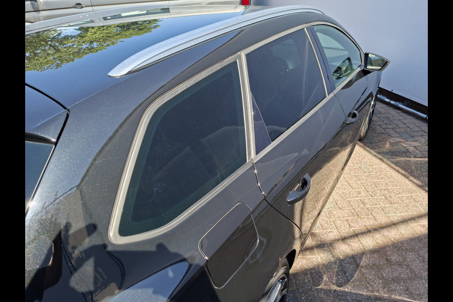 Seat Leon ST 1.5 TSI FR 150pk Carplay Camera Stoelverw. Business Intense
