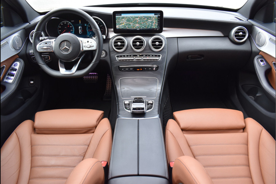 Mercedes-Benz C-Klasse 300 AMG 258 Pk Designo Matt Metallic Pano Vol Leder Digitale Cockpit Multi Beam 360 Camera Origineel Nederlands