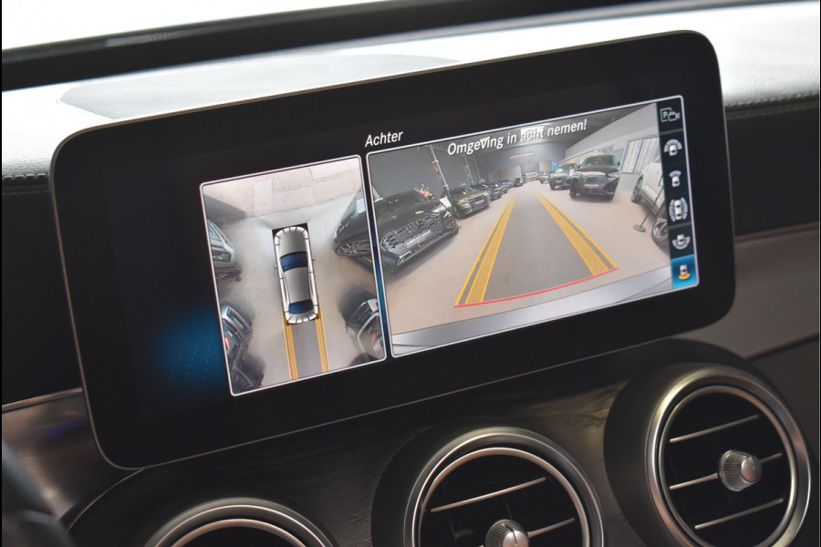 Mercedes-Benz C-Klasse 300 AMG 258 Pk Designo Matt Metallic Pano Vol Leder Digitale Cockpit Multi Beam 360 Camera Origineel Nederlands