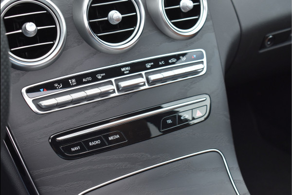 Mercedes-Benz C-Klasse 300 AMG 258 Pk Designo Matt Metallic Pano Vol Leder Digitale Cockpit Multi Beam 360 Camera Origineel Nederlands