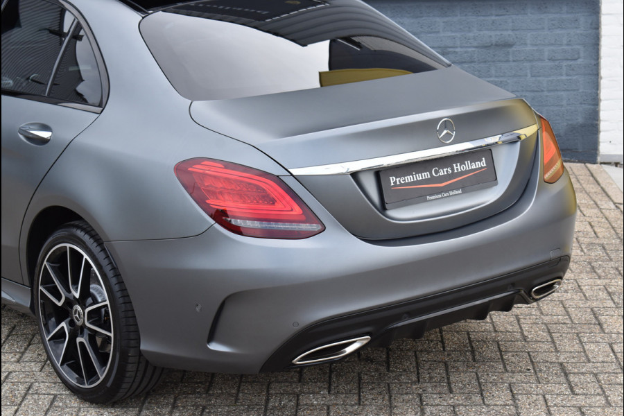 Mercedes-Benz C-Klasse 300 AMG 258 Pk Designo Matt Metallic Pano Vol Leder Digitale Cockpit Multi Beam 360 Camera Origineel Nederlands