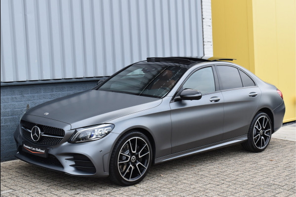 Mercedes-Benz C-Klasse 300 AMG 258 Pk Designo Matt Metallic Pano Vol Leder Digitale Cockpit Multi Beam 360 Camera Origineel Nederlands