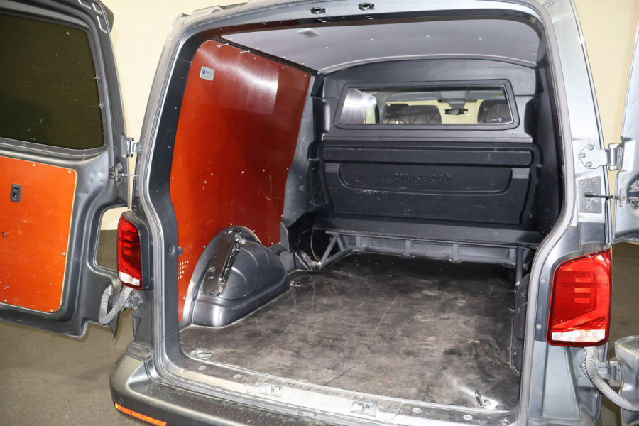 Volkswagen Transporter 2.0 TDI 150pk L2 H1 Bulli Automaat DC (Wordt verwacht)