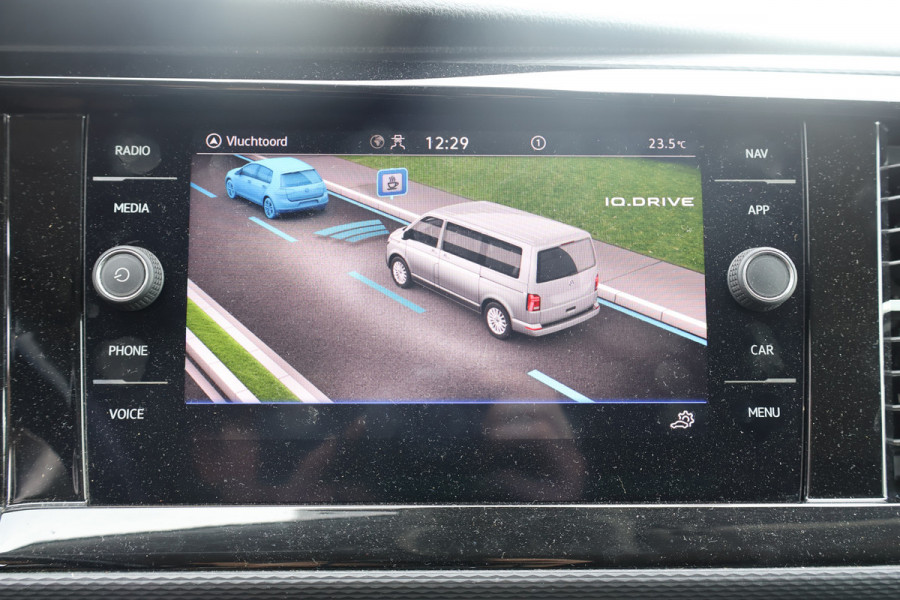 Volkswagen Transporter 2.0 TDI 150pk L2 H1 Bulli Automaat DC (Wordt verwacht)