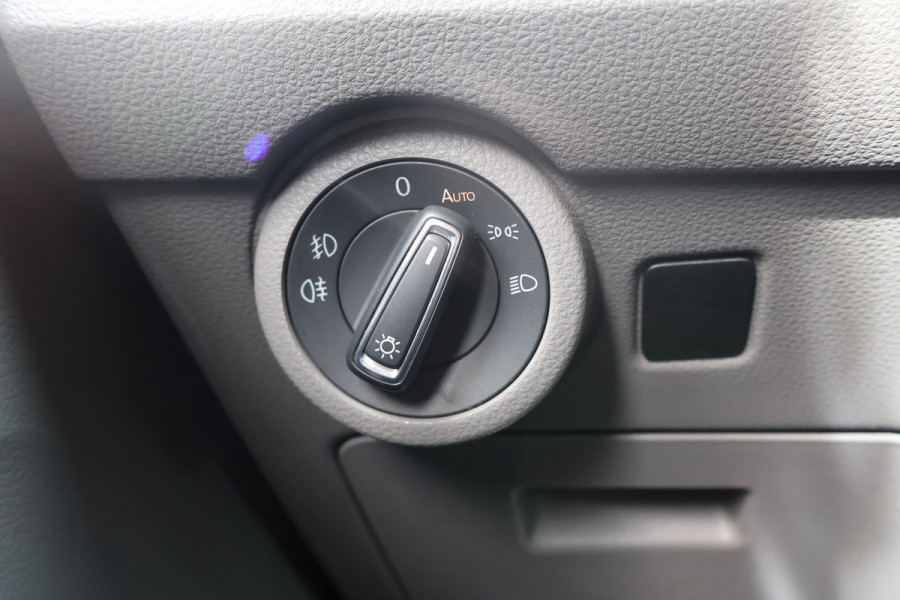 Volkswagen Transporter 2.0 TDI 150pk L2 H1 Bulli Automaat DC (Wordt verwacht)