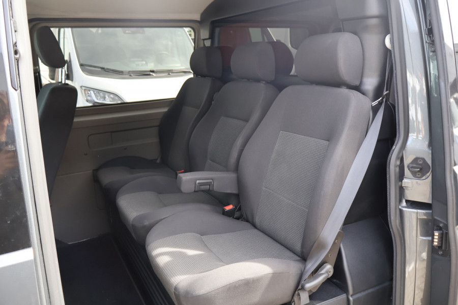 Volkswagen Transporter 2.0 TDI 150pk L2 H1 Bulli Automaat DC (Wordt verwacht)