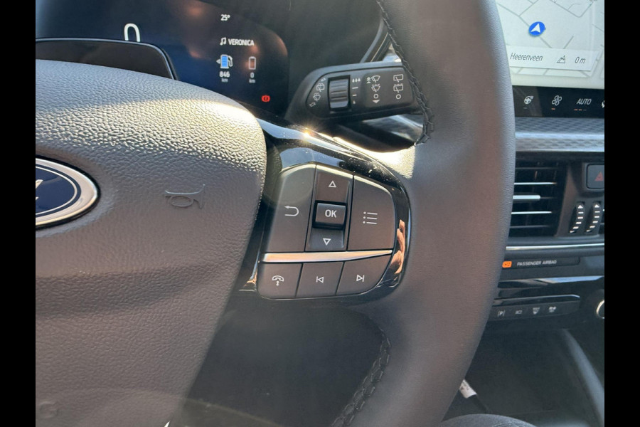 Ford Kuga 2.5 PHEV Titanium | 243pk | Driver Assistance Pack (incl. BlueCruise voorbereiding) | Winterpack | Wegklapbare Trekhaak | 18 inch Licht metaal