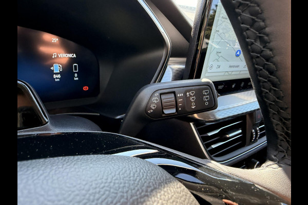 Ford Kuga 2.5 PHEV Titanium | 243pk | Driver Assistance Pack (incl. BlueCruise voorbereiding) | Winterpack | Wegklapbare Trekhaak | 18 inch Licht metaal