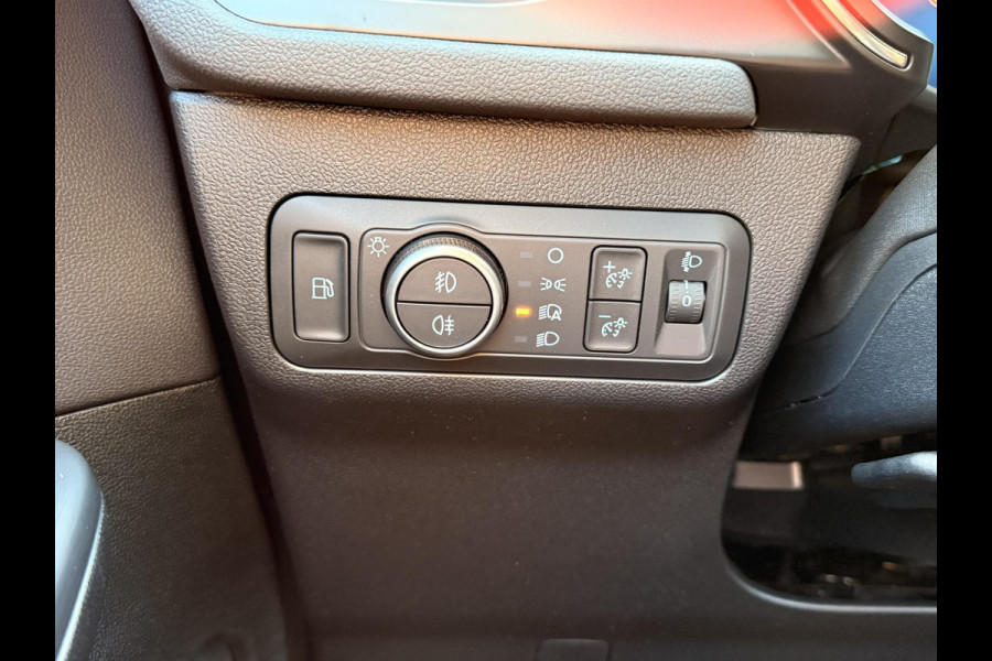 Ford Kuga 2.5 PHEV Titanium | 243pk | Driver Assistance Pack (incl. BlueCruise voorbereiding) | Winterpack | Wegklapbare Trekhaak | 18 inch Licht metaal