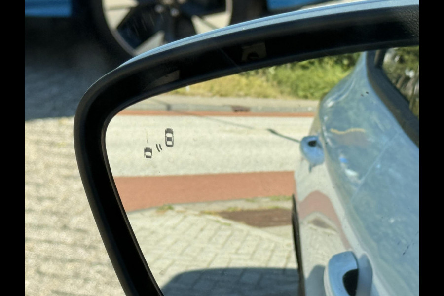 Ford Kuga 2.5 PHEV Titanium | 243pk | Driver Assistance Pack (incl. BlueCruise voorbereiding) | Winterpack | Wegklapbare Trekhaak | 18 inch Licht metaal