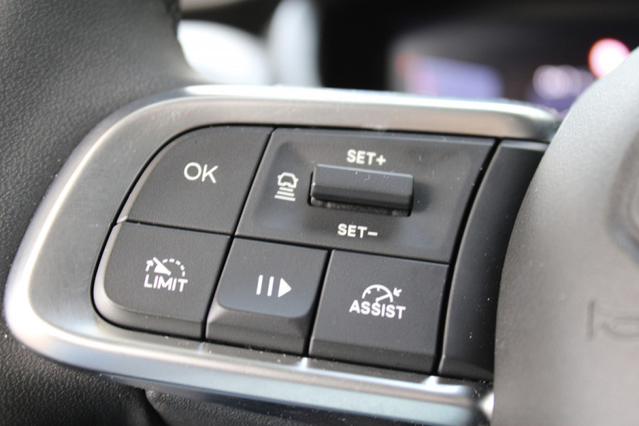 Jeep Avenger 1.2 Longitude | JBL Audio | Adaptieve cruise | Keyless